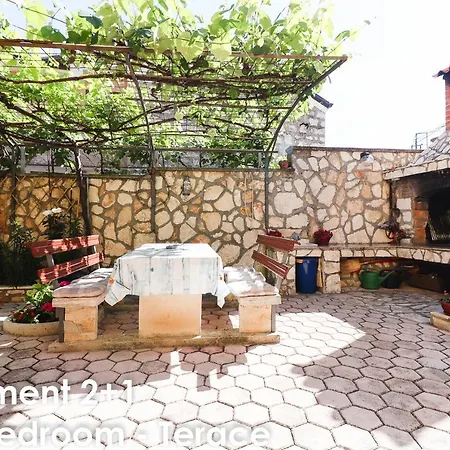 Relax Apartments - Big Terace & Grill Vrsar Exterior photo