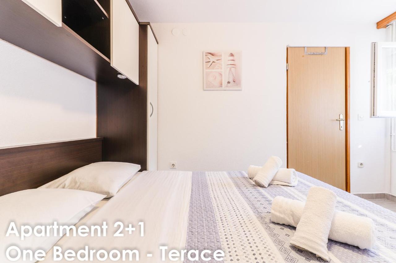 Relax - Big Terace & Grill Apartment *